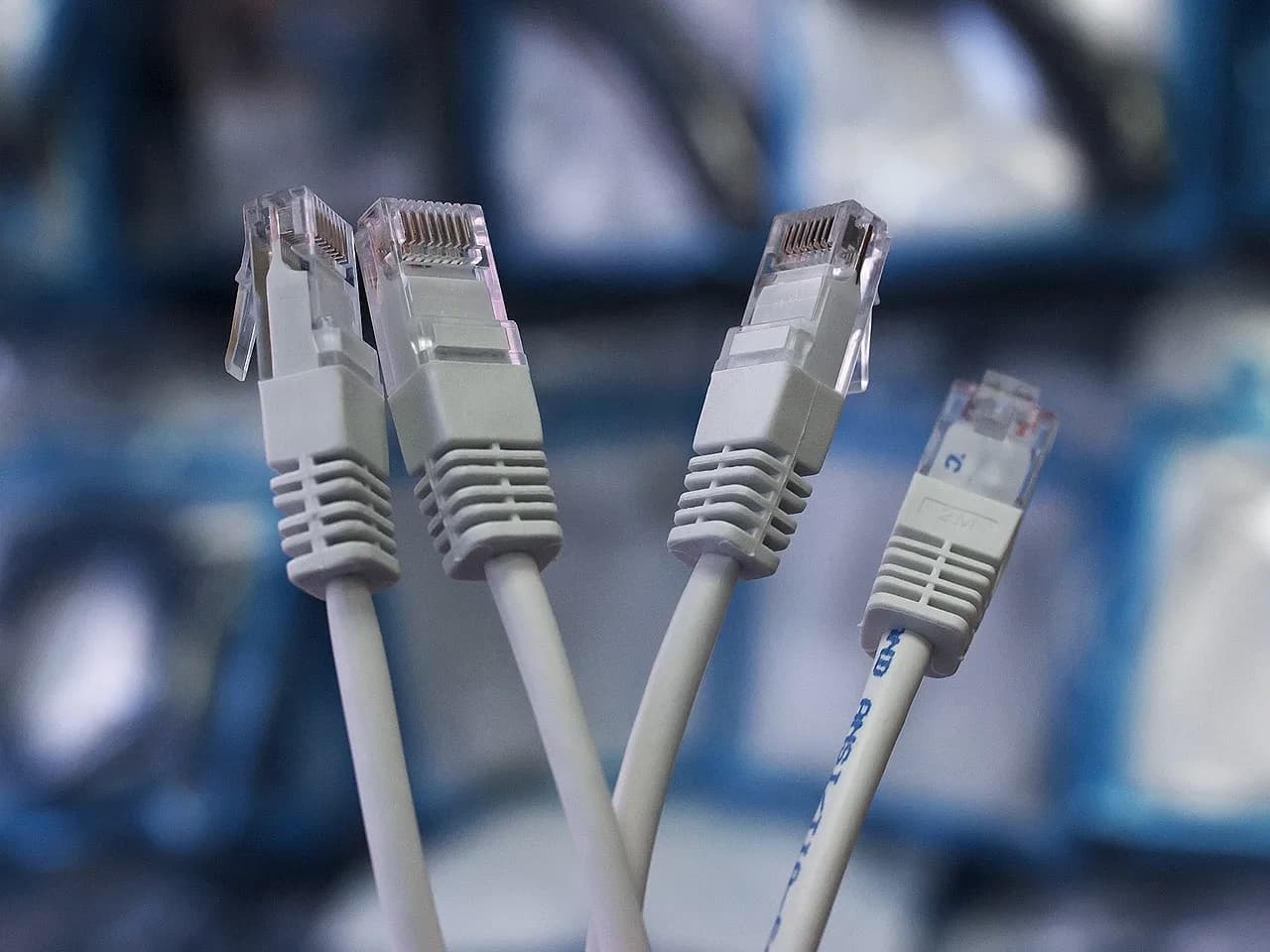 Descarga rápida: el cable Ethernet desde el noveno piso