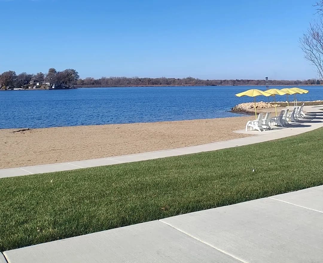 Dinamita, barca y viento: mala combinación