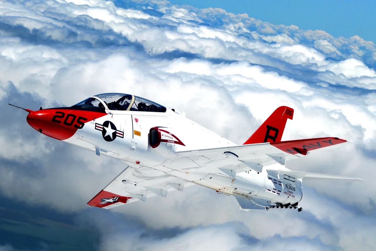 Los pilotos que creyeron que las normas de altura no iban con ellos